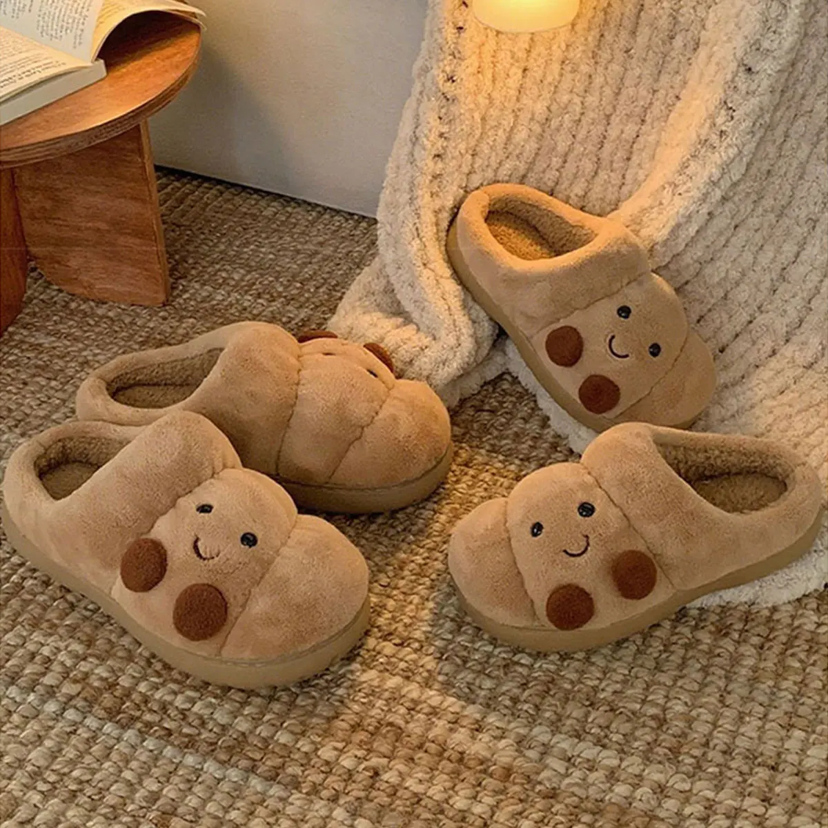 Fun Croissant Bread Cotton Slippers for Men and Women, Winter Couple Home Use, Thick-Soled Non-Slip Home Slippers for Women - Image 4
