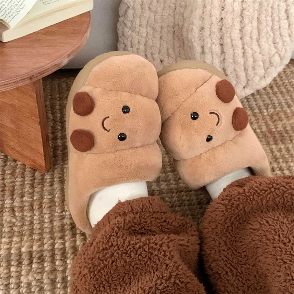 Fun Croissant Bread Cotton Slippers for Men and Women, Winter Couple Home Use, Thick-Soled Non-Slip Home Slippers for Women - Image 3