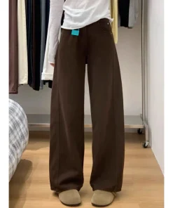 Maillard Brown Straight Leg Jeans for Women 2025 Autumn Winter Loose Fit Pear Shape Curved Wide Leg Pants