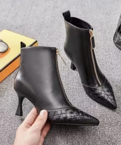 2025 New Women's Fashion Ankle Boots - Black Glossy Leather Quilted Booties with Front Zipper & Mid-Heel, Slim-Fit Winter Boots - Image 5