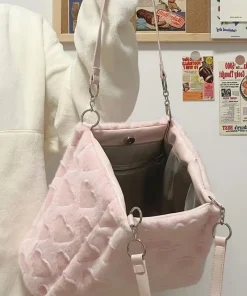 Sweet Love Heart Purse Women's Furry Tote Bags Winter Fashion Ladies Faux Fur Handbags Elegant Female Soft Plush Shoulder Bag - Image 3