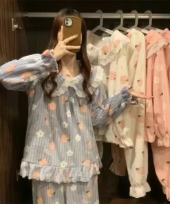 Alternative view of Warm Sleepwear Small Bear Peach Coral Velvet Two-Piece Set Women Pajamas Autumn and Winter Thickening Home Wear School Sleepwear