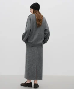 FSLE【Premium Series】Round Neck Twisted Sweatshirt Suit Women's Winter 2025 New Style Simple Long Skirts Sets Ins Casual - Image 4