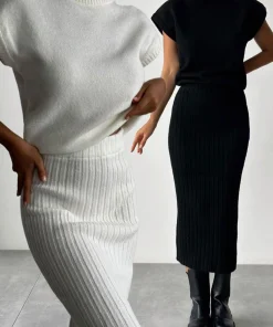 Alternative view of Hot Fashionable Commuting Round Neck Sleeveless Top Slim Elastic Skirt Autumn Winter Women's Suit Elegant Casual Sweater Suit