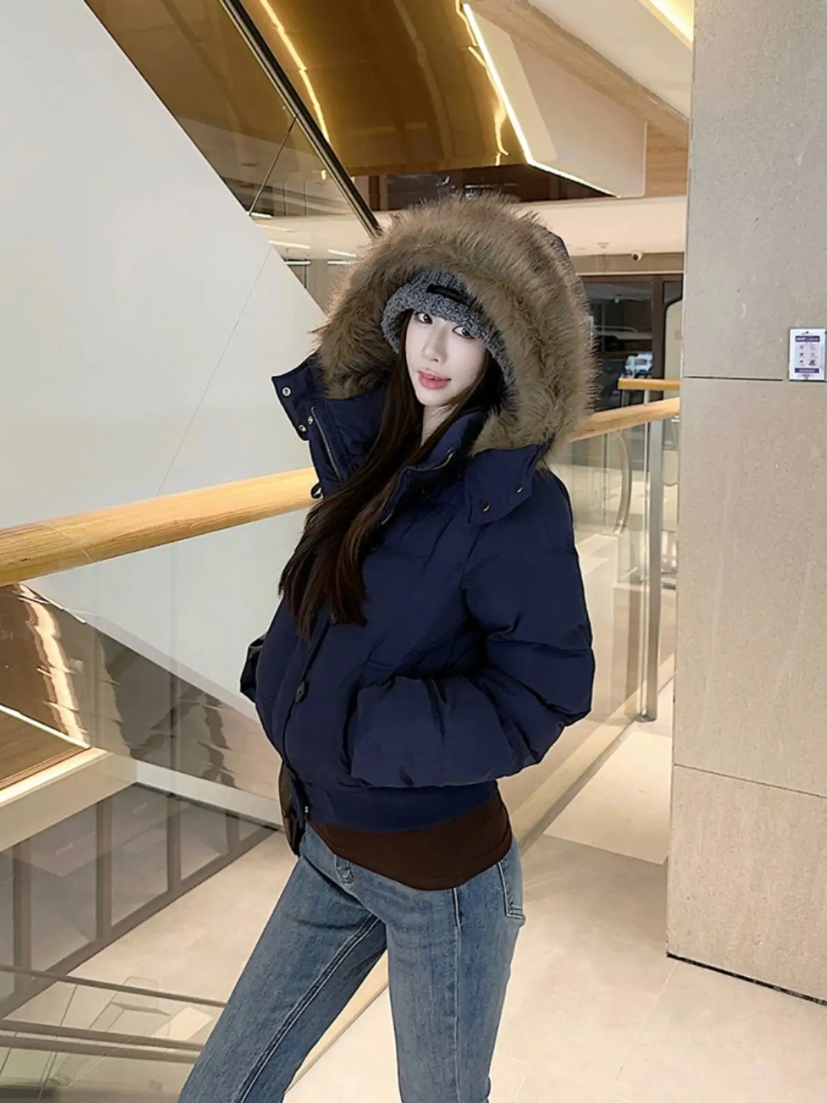 Large Fur Collar Hooded Cotton Jacket for Women, Thickened and Warm Parka, Short Puffer Jacket - Image 5