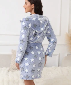 Ladies' autumn and winter heart-shaped printed flannel thickened home nightgown, double-sided long plush jacquard embroidered st - Image 4