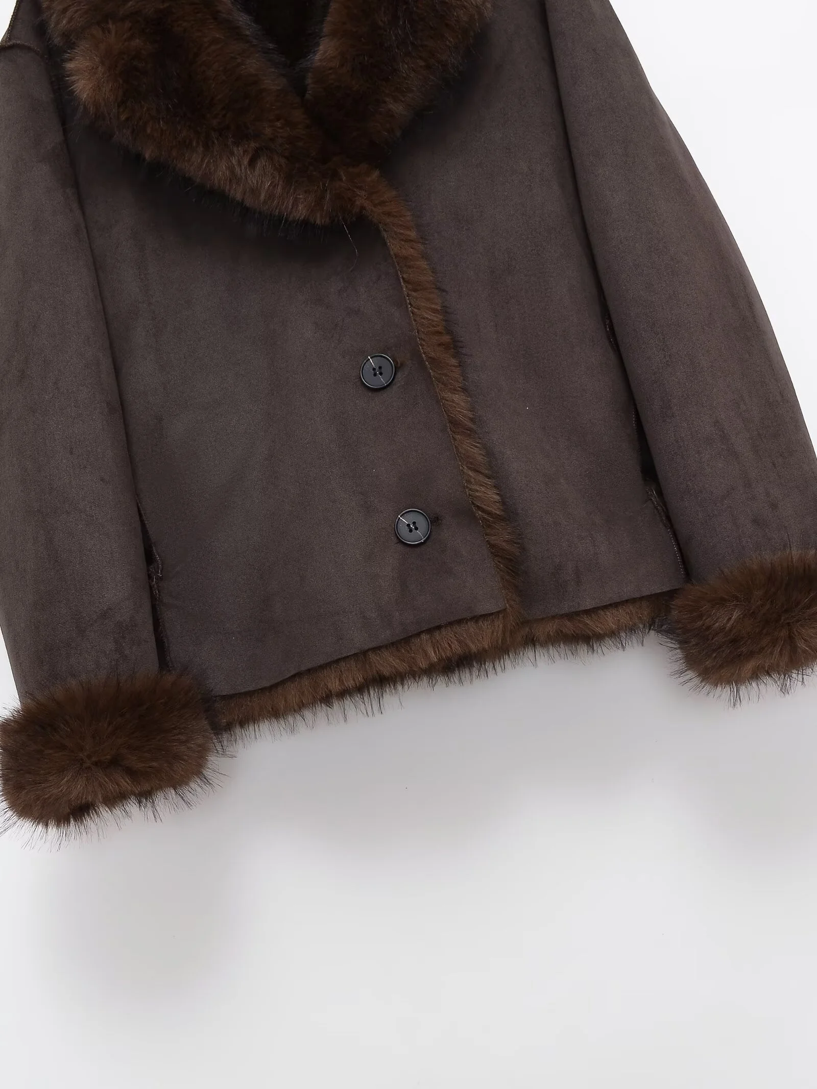 2025 Autumn New Women's Casual Lapel Long Sleeve Fashion Button-Down Reversible Faux Fur Effect Jacket - Image 4