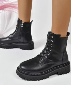 Winter Warm Short Plush Ankle Boots Women Fashion Zip Lace Up Platform Combat Boots Woman Comfy Low Heels Pu Leather Botas Mujer - Image 4