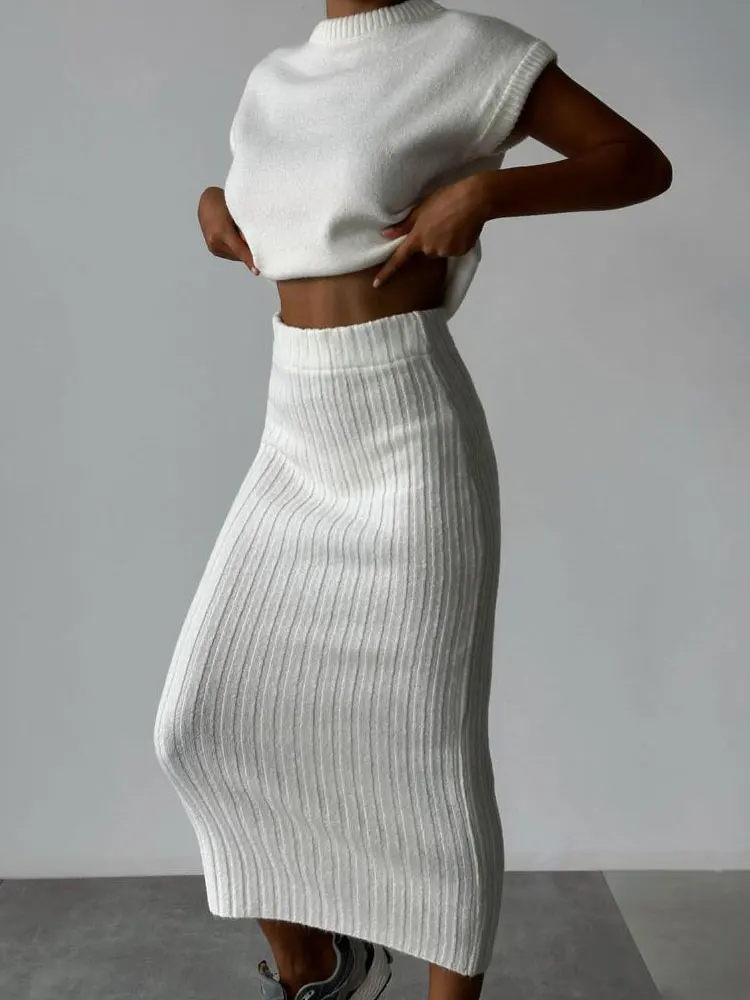 Hot Fashionable Commuting Round Neck Sleeveless Top Slim Elastic Skirt Autumn Winter Women's Suit Elegant Casual Sweater Suit - Image 3