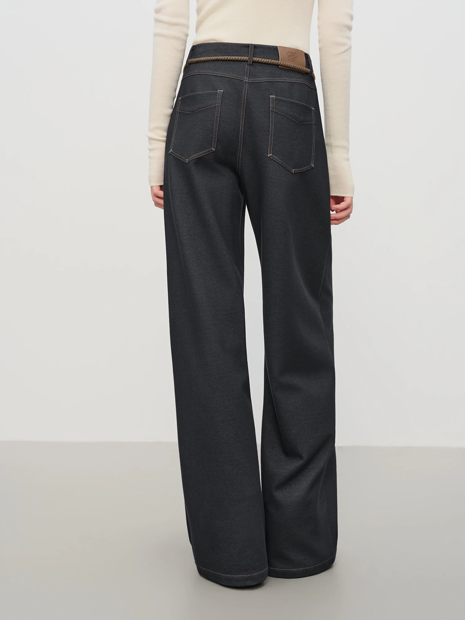 FSLE【Premium Series】Original Color Straight Wide-leg Brushed Jeans for Women Winter 2025 New Style Ins Simple Design All-match - Image 4