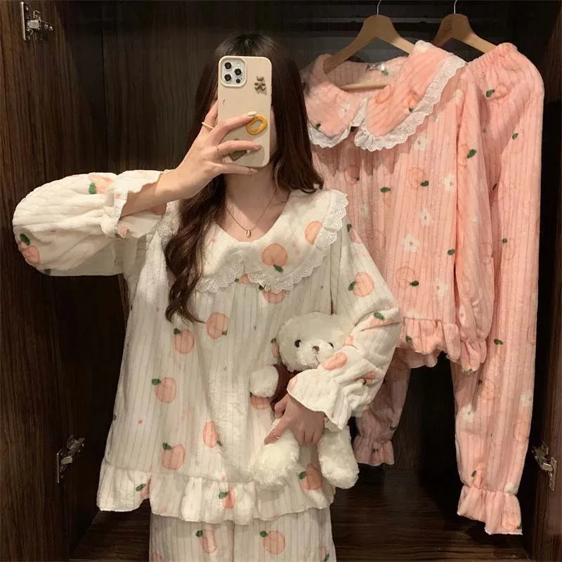 Warm Sleepwear Small Bear Peach Coral Velvet Two-Piece Set Women Pajamas Autumn and Winter Thickening Home Wear School Sleepwear
