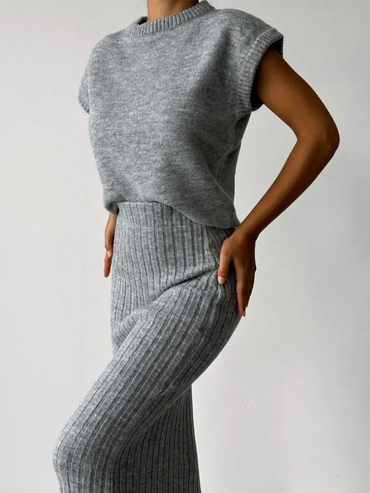 Hot Fashionable Commuting Round Neck Sleeveless Top Slim Elastic Skirt Autumn Winter Women's Suit Elegant Casual Sweater Suit - Image 5