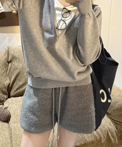 Women's Faux Lamb Fur Shorts High Waisted Outer Wear Hot Pants, Autumn Winter Warm Fleece Shorts Korean Fashion - Image 3