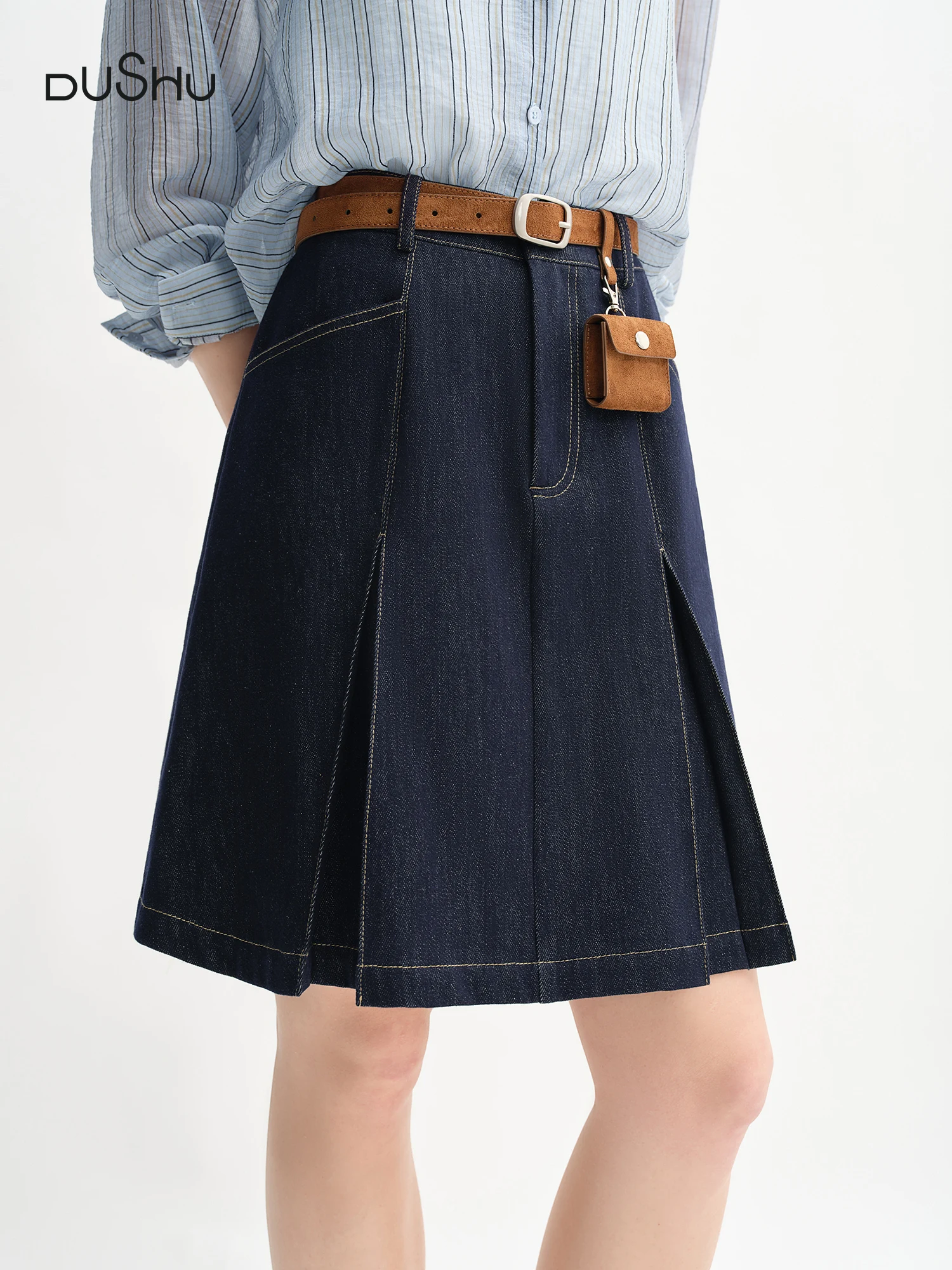 DUSHU Women's High Waist A-line Denim Skirt 2025 Autumn New Arrival Style Contrast Color Retro Denim Skirt No Belt 25DS83098