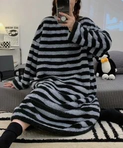Ladies Nightwear Nightdress Autumn and Winter Coral Velvet Long Sleeve Plaid Dress Striped Student Flannel Dress Large Size - Image 5