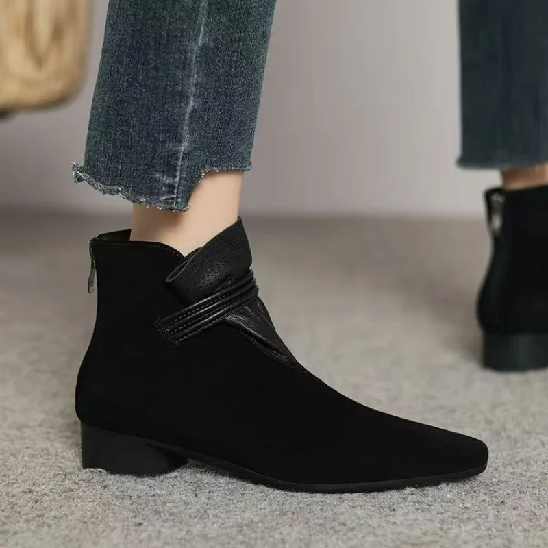 2025 Autumn Winter New Women's Korean Style Pointed Toe Ankle Boots - Chunky Heel Minimalist Fashion Boots Back Zipper Design - Image 3