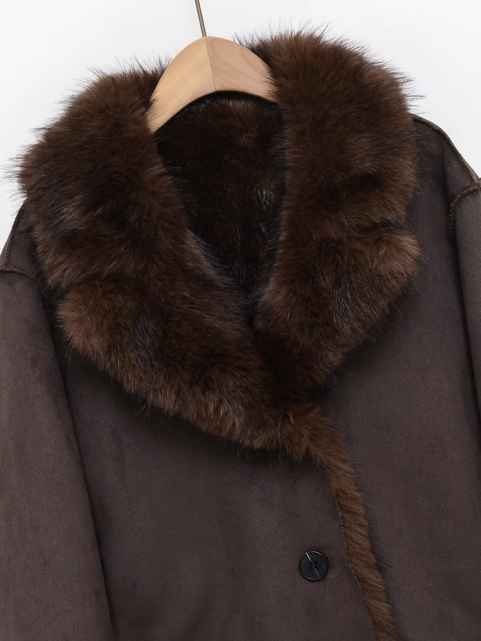2025 Autumn New Women's Casual Lapel Long Sleeve Fashion Button-Down Reversible Faux Fur Effect Jacket - Image 3