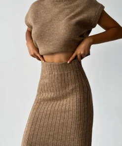 Hot Fashionable Commuting Round Neck Sleeveless Top Slim Elastic Skirt Autumn Winter Women's Suit Elegant Casual Sweater Suit - Image 6