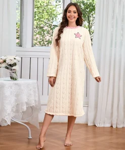 Women's Nightdress Winter Warm Nightgown Thicken Flannel Long Sleeved T-shirt Tops Soft Coral Fleece Pyjama Dress Home Clothing
